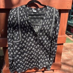 Bali 77 Black and Off White Floral peasant blouse, Size XL
